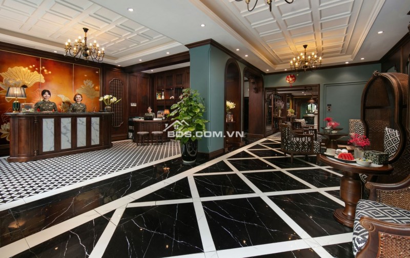 Bề Thế Mặt Tiền 9M 295 Tỷ Khách Sạn Lõi Phố Cổ 4* Boutique Pháp Lý Đủ